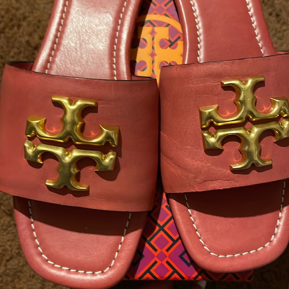 Tory Burch Eleanor sandals